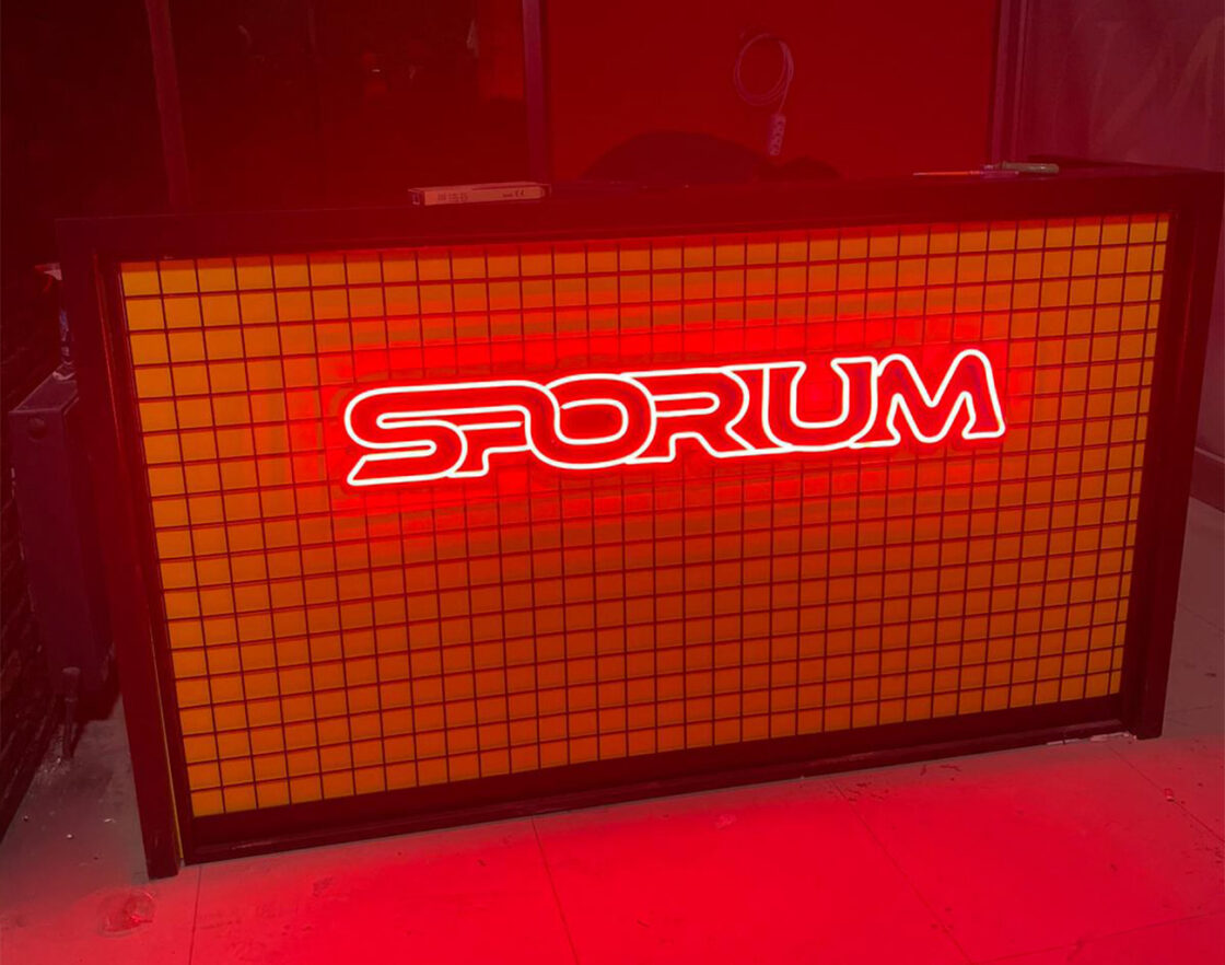 Neon & Dekoratif Tabela Çözümleri